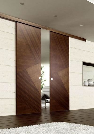  Tạo điểm nhấn cho phòng ngủ chung cư khi lựa chọn cửa gỗ trượt 2 cánh.